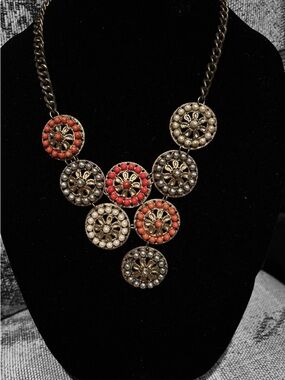 Women's Statement Floral Medallion Necklace- 1 tiny stone missing. See last pic